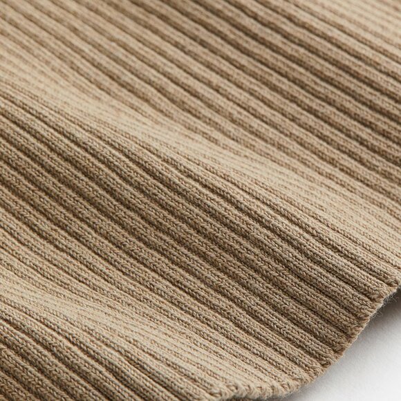 H&M Rib-Knit Mock Turtleneck Dress in Beige (Small) - Picture 2 of 5